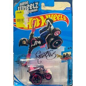 Aaron Wheelz Hot Wheels Wheelie Chair Die-Cast Car 4/5 HW Ride-Ons Series